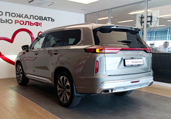 Подержанный автомобиль Exeed VX 2024 года (6 фото)