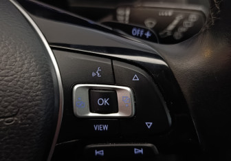 Подержанный автомобиль Volkswagen Tiguan 2020 года (21 фото)