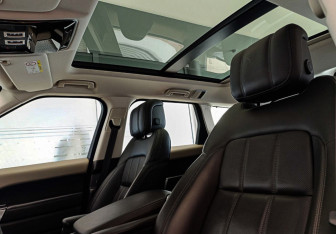 Подержанный автомобиль Land Rover Range Rover Sport 2018 года (16 фото)