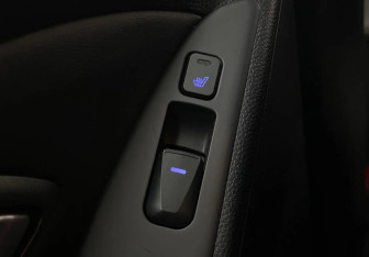 Подержанный автомобиль Hyundai ix35 2012 года (9 фото)