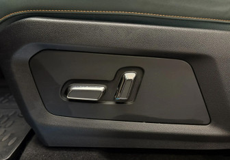 Подержанный автомобиль Jetour T2 2024 года (15 фото)