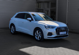 Подержанный автомобиль Audi Q3 2020 года (3 фото)
