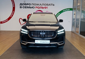 Подержанный автомобиль Geely Monjaro 2025 года (2 фото)