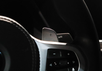 Подержанный автомобиль BMW X6 2020 года (24 фото)