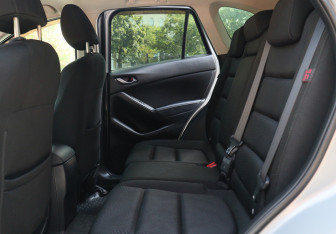 Подержанный автомобиль Mazda CX-5 2013 года (8 фото)