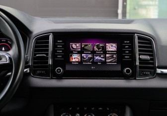 Подержанный автомобиль Skoda Karoq 2020 года (11 фото)