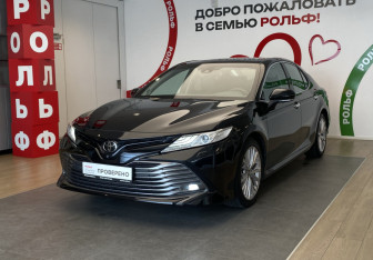 Подержанный автомобиль Toyota Camry Sedan 2020 года (1 фото)