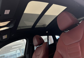 Подержанный автомобиль BMW X4 2019 года (12 фото)