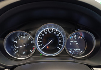 Подержанный автомобиль Mazda CX-5 2021 года (23 фото)