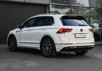 Подержанный автомобиль Volkswagen Tiguan 2018 года (6 фото)