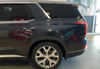 Подержанный автомобиль Hyundai Palisade 2020 года (18 фото)
