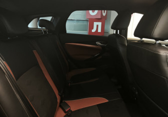Подержанный автомобиль LADA (ВАЗ) Vesta Wagon 2024 года (9 фото)