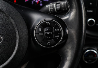 Подержанный автомобиль Kia Soul 2021 года (20 фото)