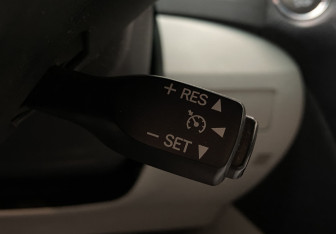Подержанный автомобиль Lexus RX 2009 года (24 фото)
