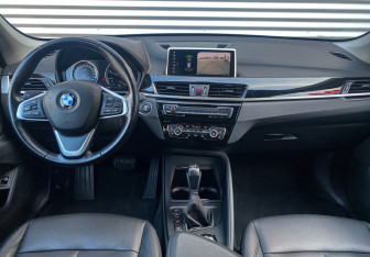 Подержанный автомобиль BMW X1 2020 года (12 фото)