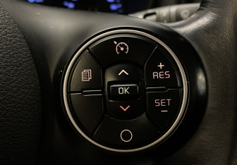 Подержанный автомобиль Kia Soul 2020 года (18 фото)
