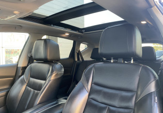 Подержанный автомобиль Nissan Murano Suv 2018 года (17 фото)