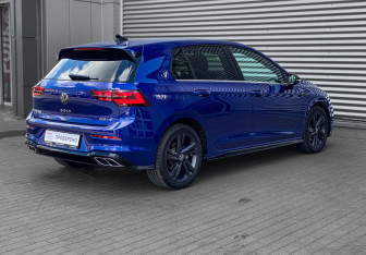 Подержанный автомобиль Volkswagen Golf Hatchback 2021 года (5 фото)