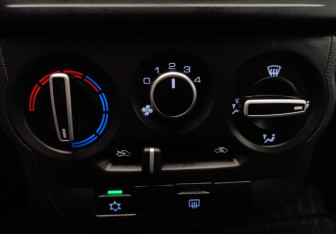 Подержанный автомобиль LADA (ВАЗ) Granta Liftback 2025 года (14 фото)