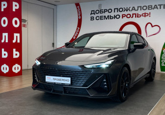 Подержанный автомобиль Changan UNI-V 2024 года (1 фото)