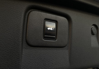 Подержанный автомобиль Nissan Murano Suv 2018 года (14 фото)