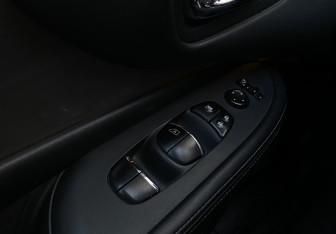 Подержанный автомобиль Nissan Murano Suv 2018 года (28 фото)