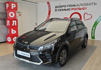 Подержанный автомобиль Kia Rio Hatchback 2021 года (1 фото)