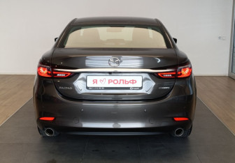 Подержанный автомобиль Mazda 6 Sedan 2021 года (5 фото)