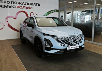 Подержанный автомобиль Omoda C5 2024 года (3 фото)