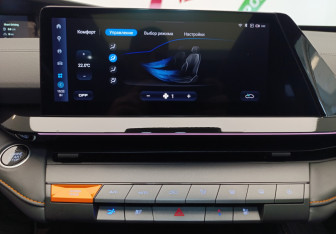 Подержанный автомобиль Changan UNI-V 2024 года (17 фото)