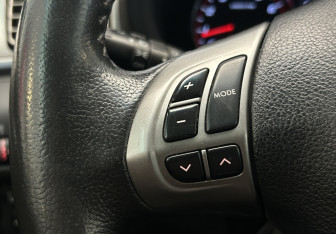 Подержанный автомобиль Subaru Forester Suv 2012 года (18 фото)