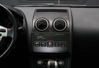 Подержанный автомобиль Nissan Qashqai 2012 года (9 фото)