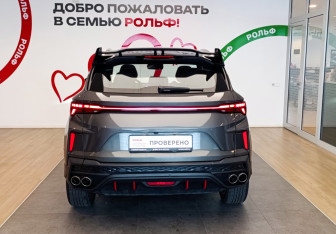 Подержанный автомобиль Geely Coolray 2024 года (5 фото)