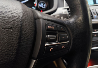 Подержанный автомобиль BMW X3 2020 года (11 фото)