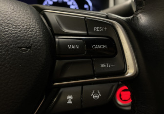 Подержанный автомобиль Honda Accord Sedan 2019 года (23 фото)