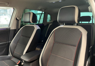 Подержанный автомобиль Volkswagen Tiguan 2021 года (12 фото)