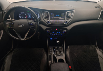 Подержанный автомобиль Hyundai Tucson 2016 года (9 фото)