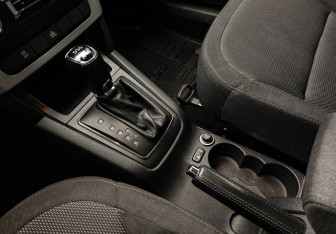 Подержанный автомобиль Skoda Yeti 2013 года (12 фото)