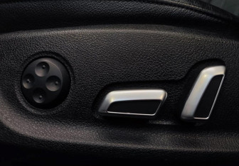 Подержанный автомобиль Audi A6 Sedan 2016 года (8 фото)