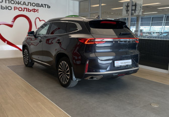 Подержанный автомобиль Exeed TXL 2023 года (6 фото)