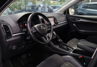 Подержанный автомобиль Skoda Karoq 2020 года (13 фото)