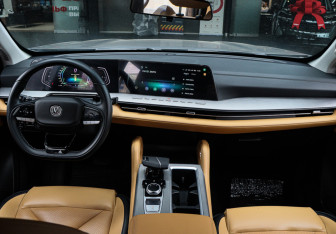 Подержанный автомобиль Changan Hunter Plus 2024 года (10 фото)
