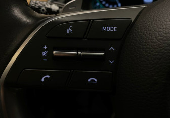 Подержанный автомобиль Hyundai Sonata 2021 года (27 фото)