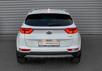 Подержанный автомобиль Kia Sportage 2018 года (6 фото)