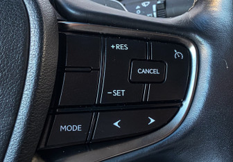 Подержанный автомобиль Lexus ES 2020 года (25 фото)