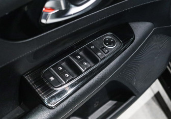 Подержанный автомобиль Kia Cerato Sedan 2020 года (13 фото)