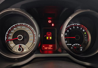 Подержанный автомобиль Mitsubishi Pajero 2019 года (12 фото)