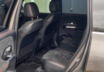 Подержанный автомобиль Mercedes-Benz GLB 2021 года (14 фото)