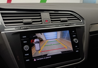 Подержанный автомобиль Volkswagen Tiguan 2020 года (21 фото)