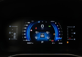 Подержанный автомобиль Geely Atlas Pro 2022 года (23 фото)